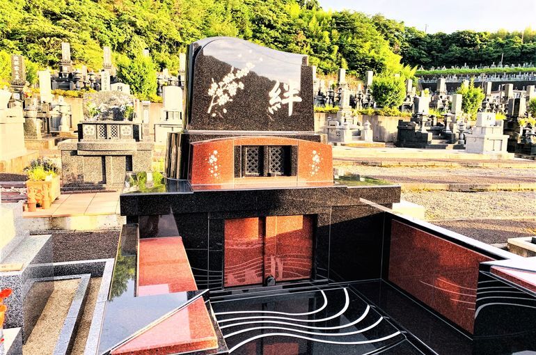 洋風のお墓画像