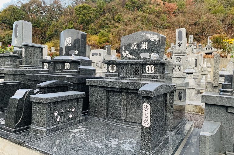 洋風のお墓画像