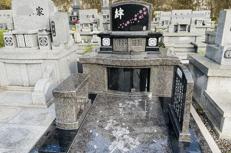 洋型墓